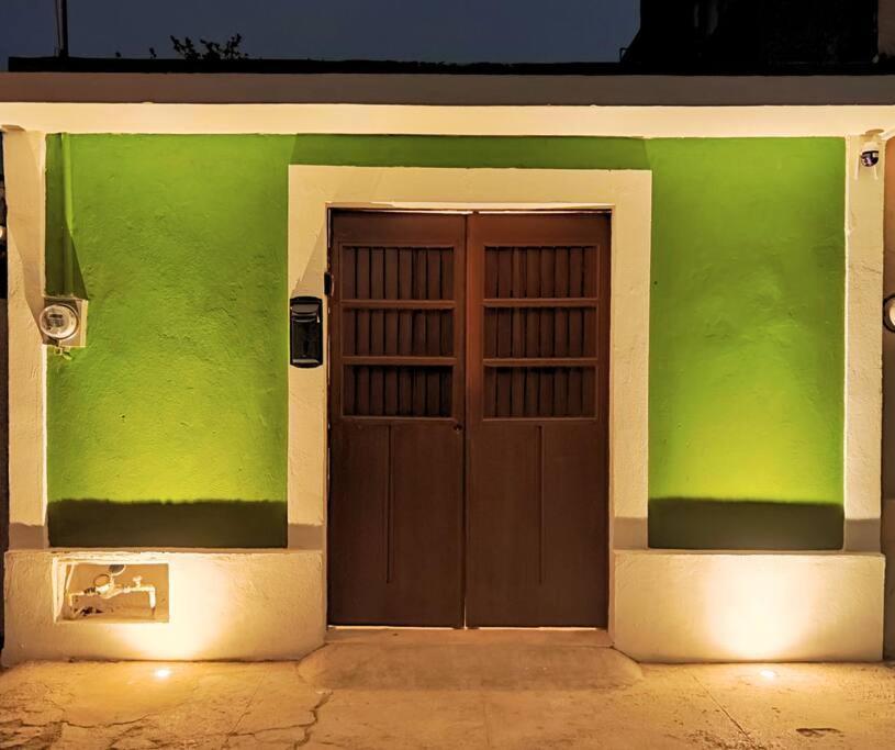 Casa Colibri Con Alberca En El Centro Apartment Merida Exterior photo